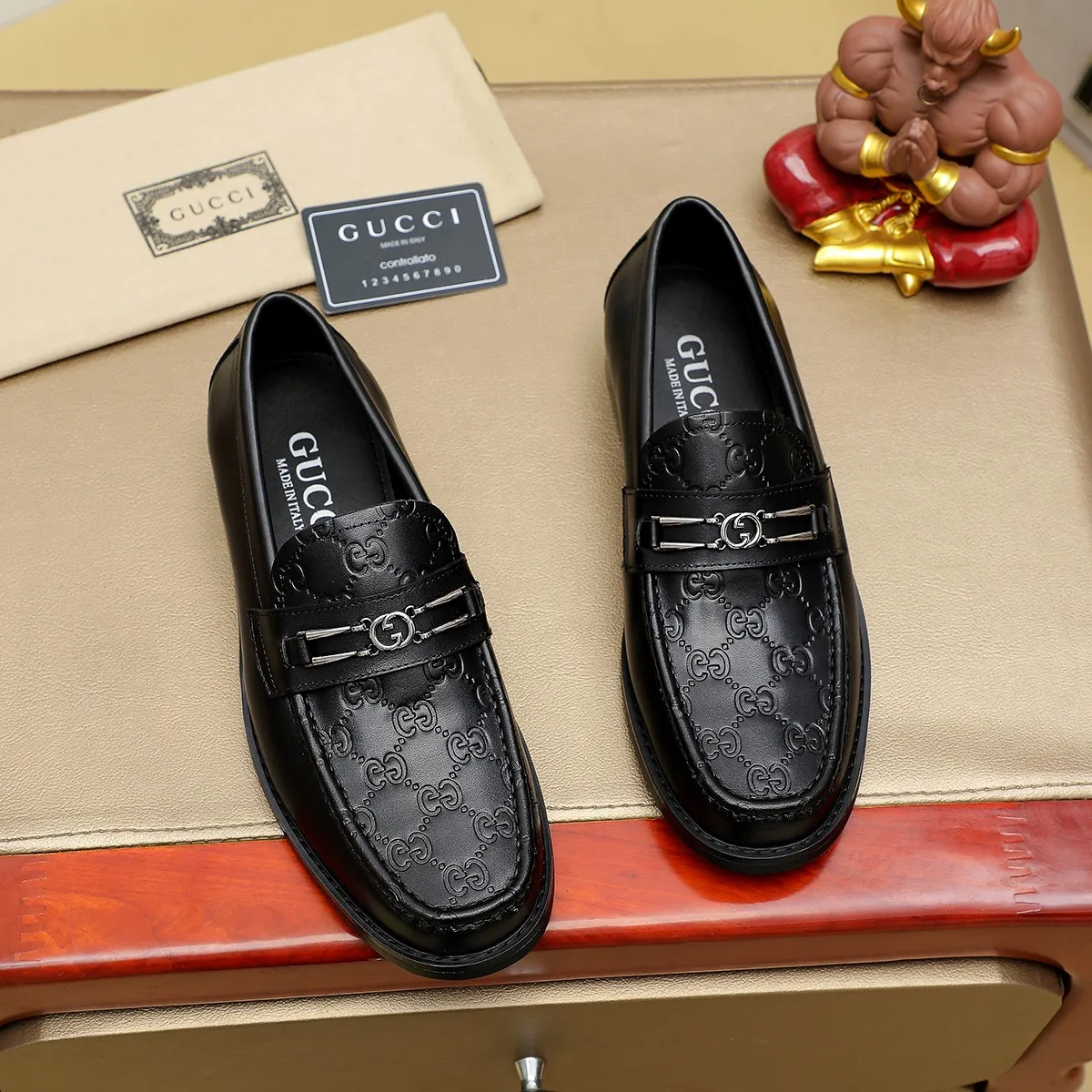 Men's men's shoes💰460💰💰Gucci official website men's business formal leather shoes updated💥Hong Kong counters synchronize new styles💥completely one-to-one replica shipment👍zero gap in counter quality 0⃣️made of imported cowhide on the outside+water-dyed🐂leather lining, color optional! Matching code 38-45